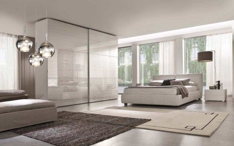 FALEGNAMERIA 1946 ARMADIO WALL SETA, LETTO ROXANNE E TRITTICO SASSI DI FIUME